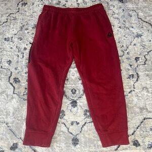 Reebok Red Fleece Jogger Sweatpants Men’s L Athletic Lounge Track Pants